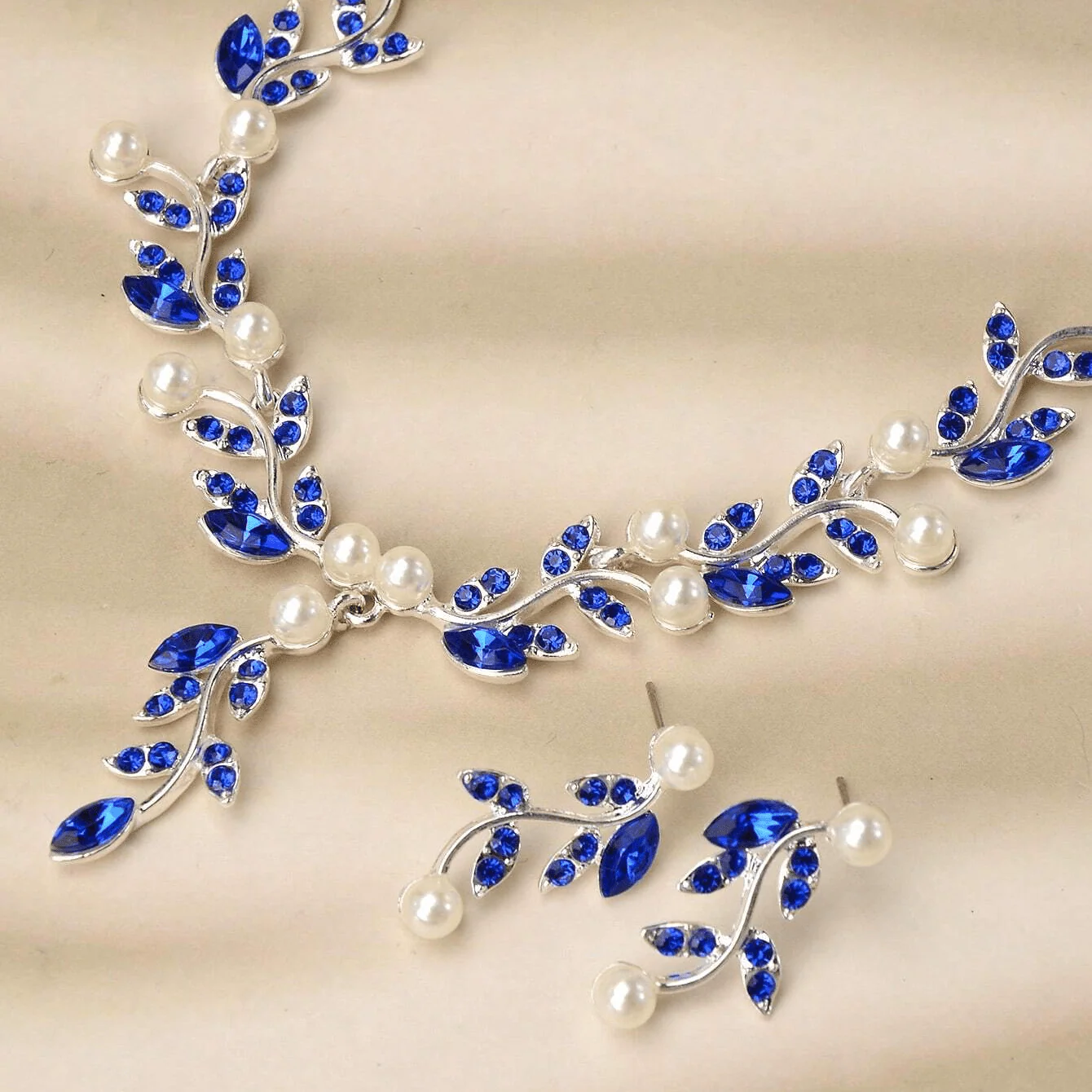 Hallmark Silver Sadabahar Blue Design Jewelry Set - Image 2